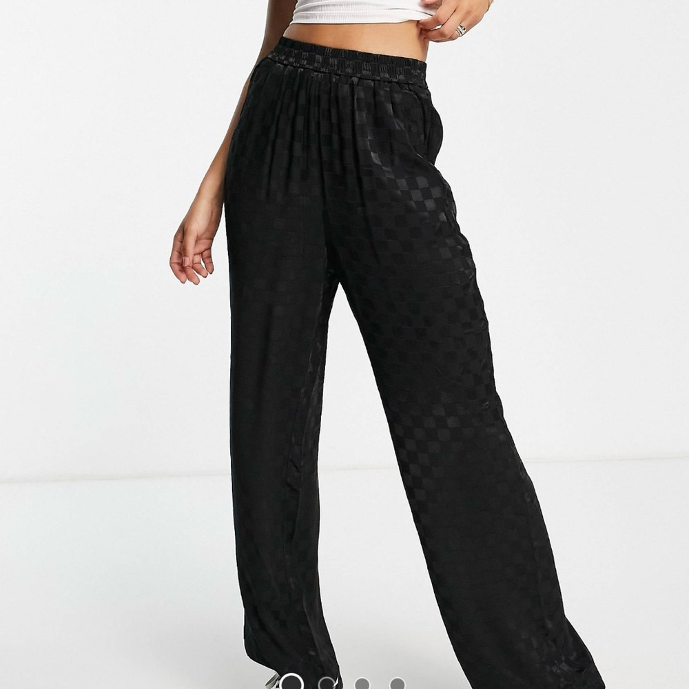 Urban Revivo checkerboard pants